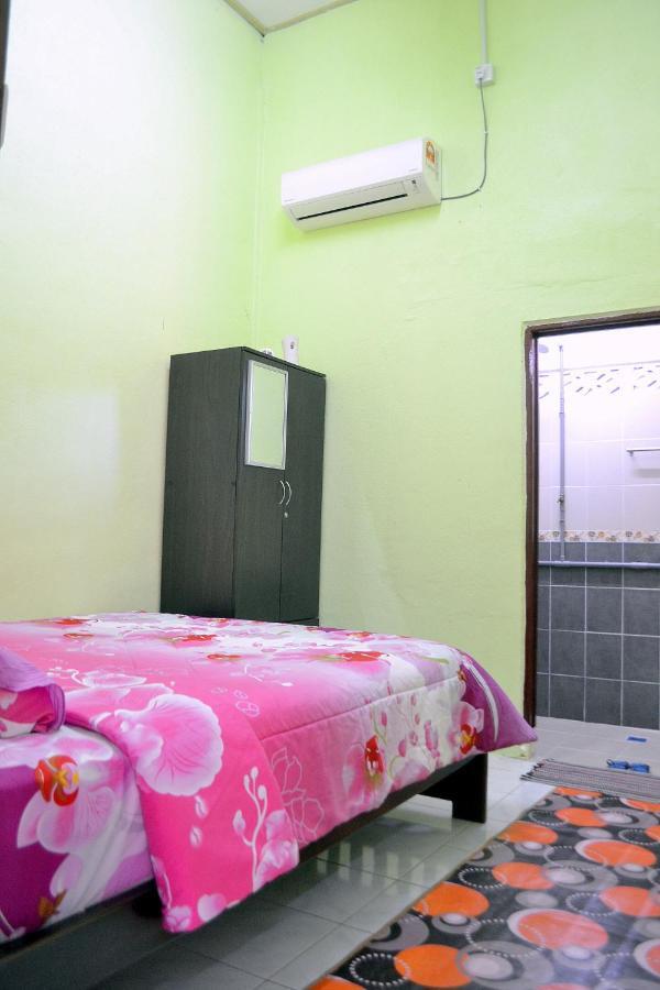 Homestay Jertih Besut Terengganu Luaran gambar