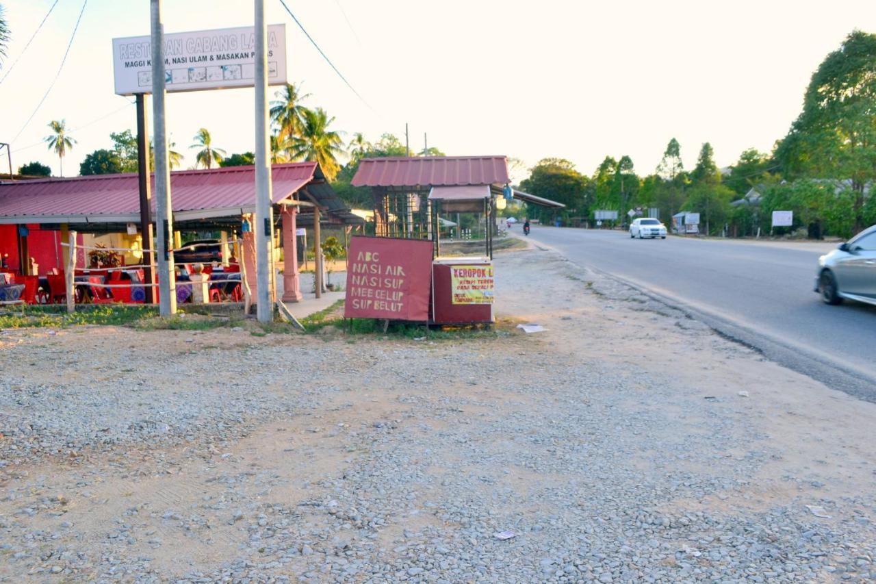Homestay Jertih Besut Terengganu Luaran gambar